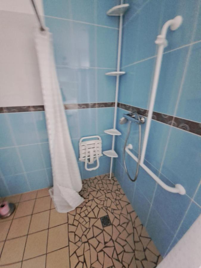 Hotel De La Poste Tardets-Sorholus Экстерьер фото