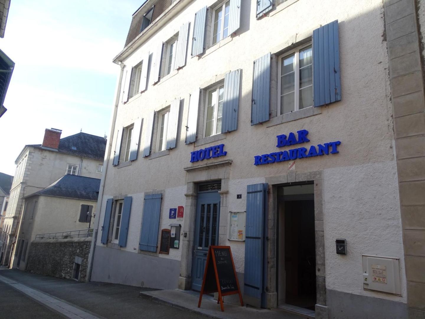 Hotel De La Poste Tardets-Sorholus Экстерьер фото