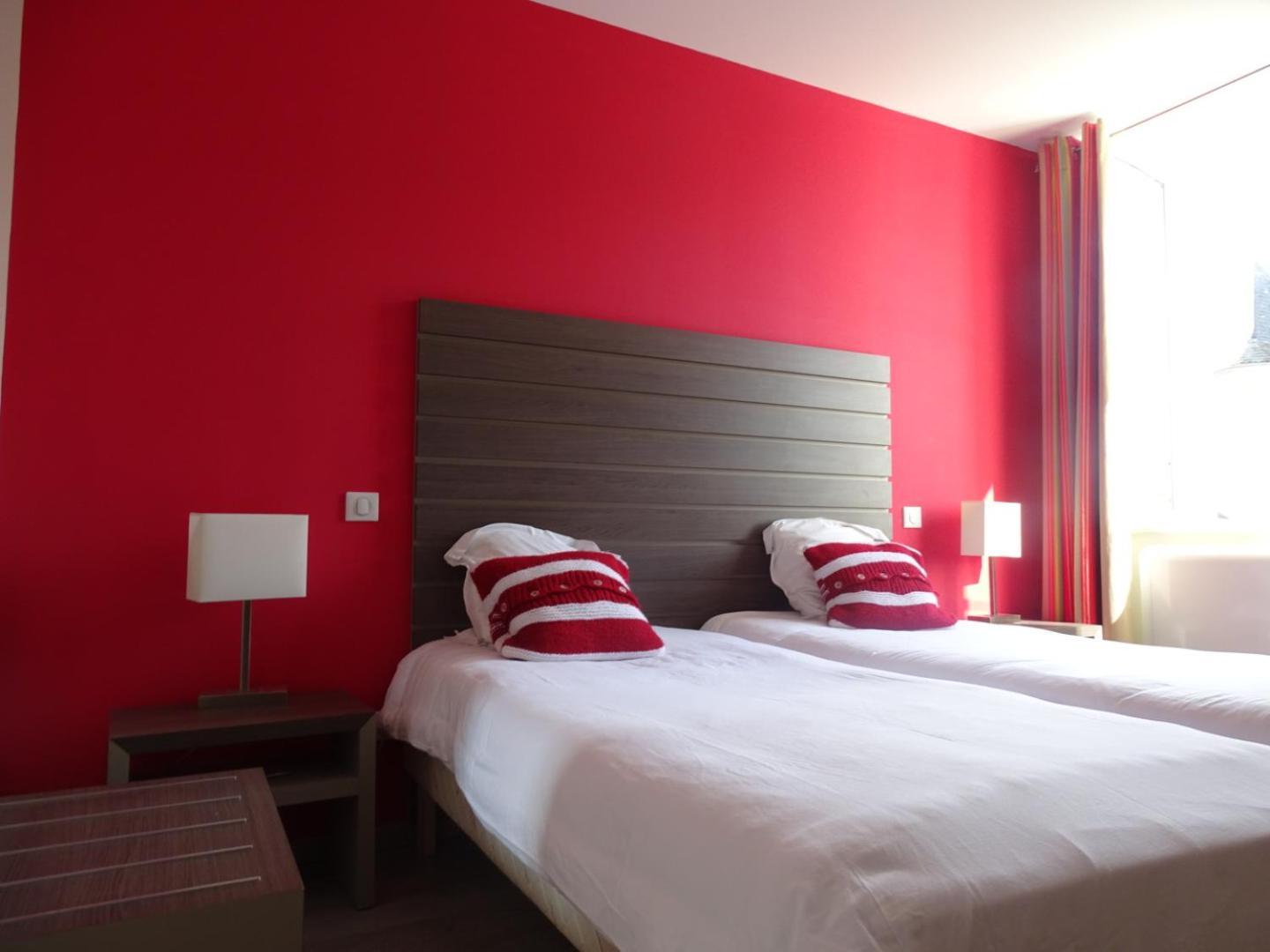Hotel De La Poste Tardets-Sorholus Экстерьер фото